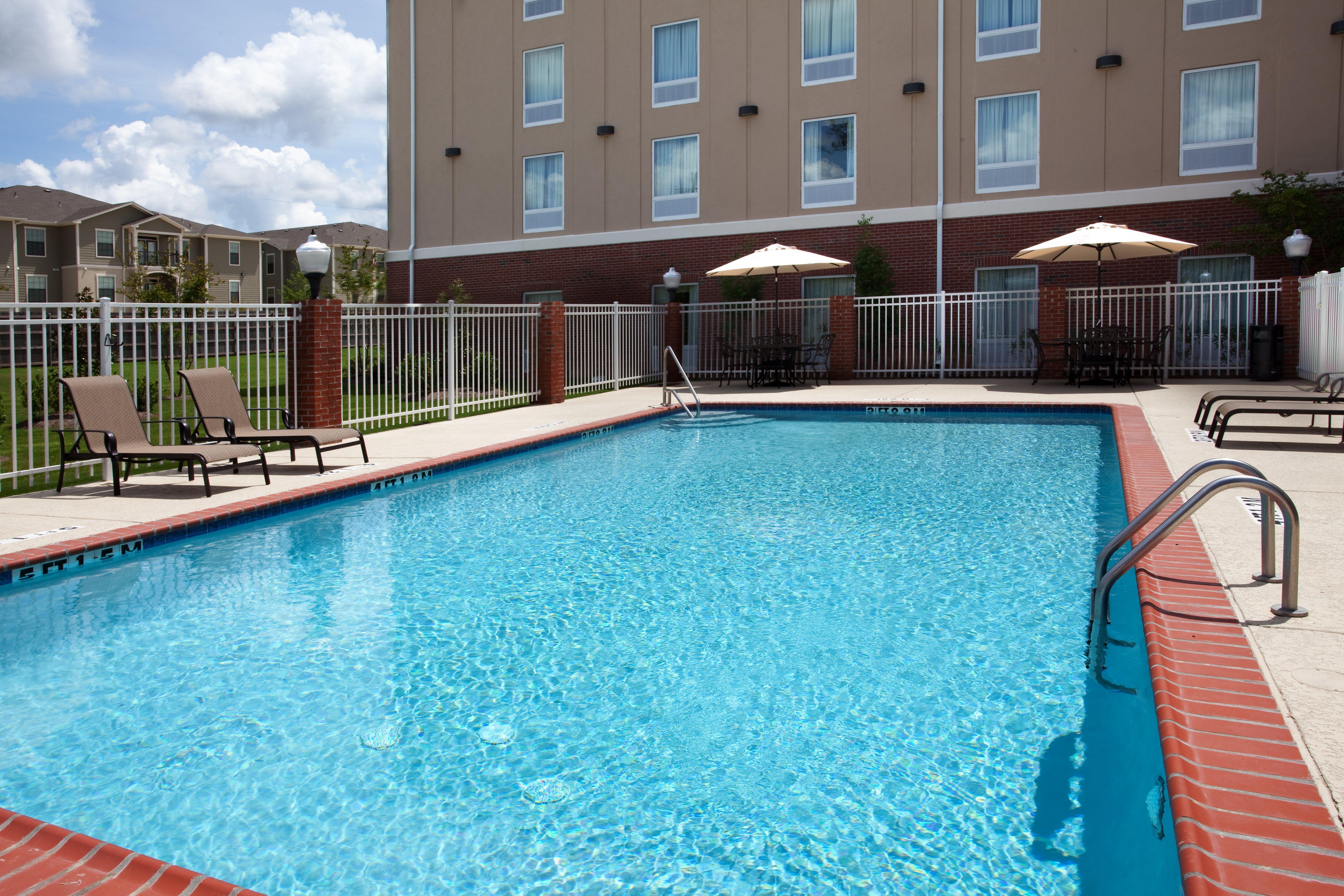 Holiday Inn Express & Suites Baton Rouge East By Ihg Prairieville Екстериор снимка